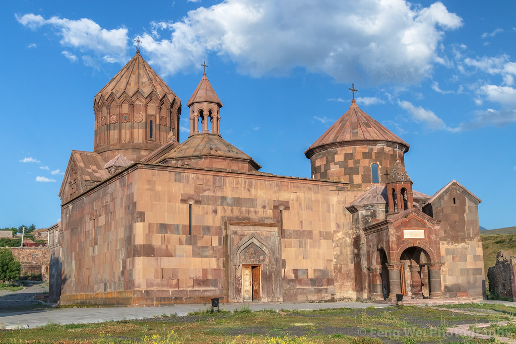 Аричаванк 2.jpg